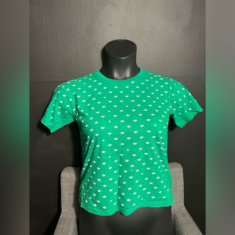 Adidas Green Short Sleeve Crop Tee with Logo Pattern *please read description * - Picture 7 of 11
